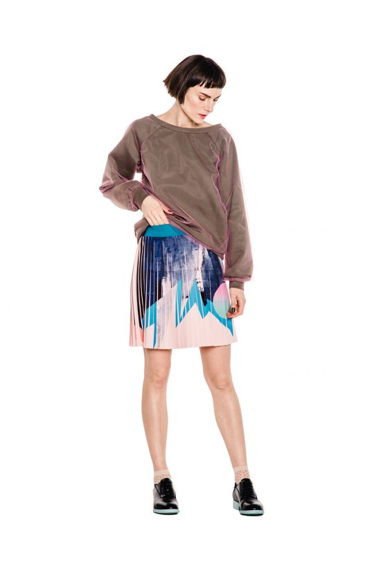 confashion_lookbook_SS18_web__0004_Layer 34