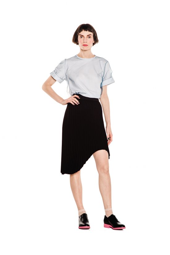 confashion_lookbook_SS18_web__0020_Layer 18